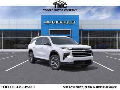 New 2026 Chevrolet Traverse LT AWD/4WD image 1