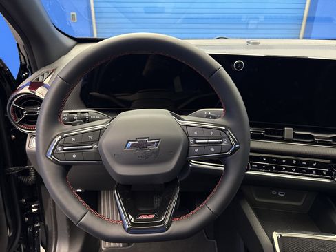 New 2026 Chevrolet Equinox RS image 14