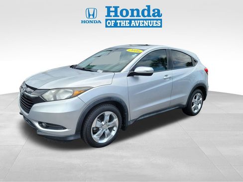 Used 2016 Honda HR-V EX image 2