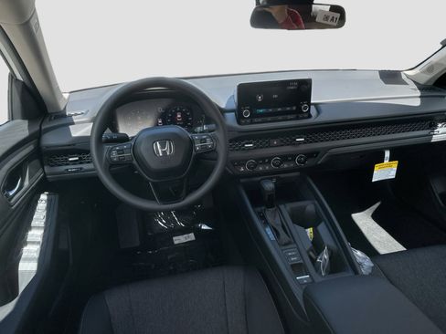 New 2025 Honda Accord SE image 16