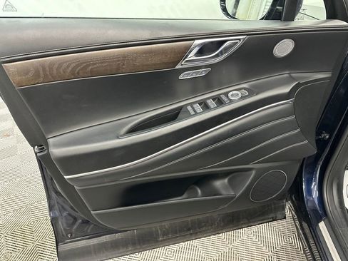 Used 2024 Genesis GV80 2.5T AWD/4WD image 11
