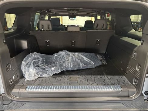 New 2025 GMC Hummer EV 2X image 14