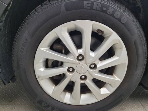 Used 2021 Hyundai Accent SEL FWD image 31