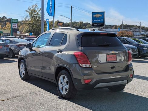 Used 2020 Chevrolet Trax LT image 6