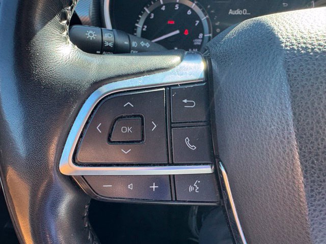 Used 2021 Toyota Highlander Platinum AWD/4WD image 28