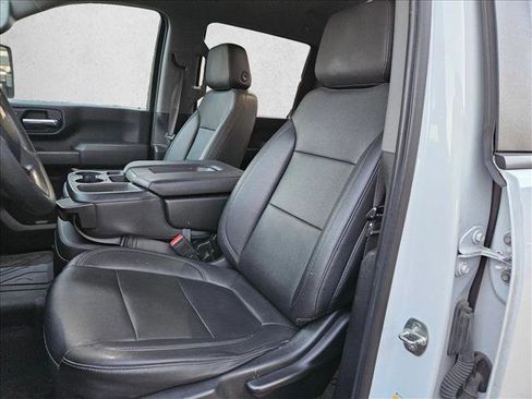 Used 2021 Chevrolet Silverado 2500 W/T w/ WT Convenience Package image 17