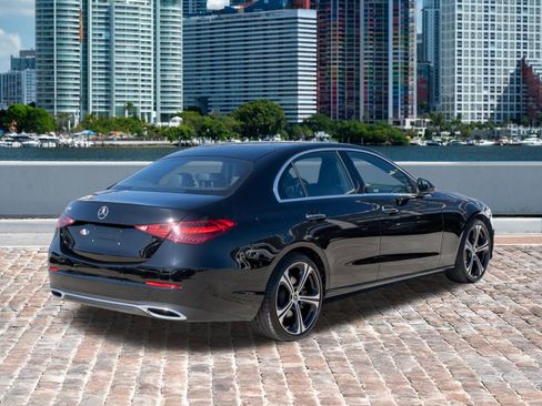 Used 2025 Mercedes-Benz C 300 Sedan image 5