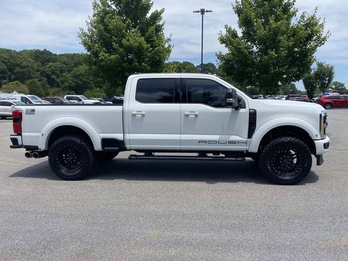 Used 2026 Ford F250 Lariat w/ Black Appearance Package AWD/4WD image 2