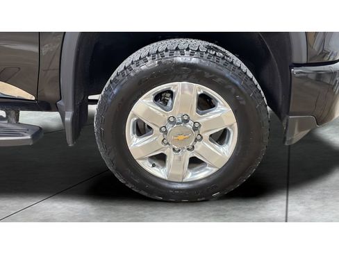 Used 2023 Chevrolet Silverado 2500 LTZ w/ Z71 Chrome Sport Edition image 19