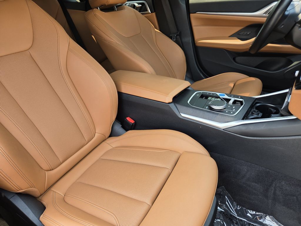 Certified 2023 BMW i4 eDrive40 w/ Premium Package RWD image 17