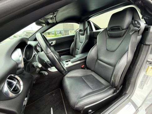 Used 2013 Mercedes-Benz SLK 250 image 37