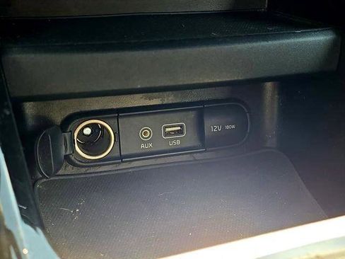 Used 2021 Kia Forte GT-Line image 27