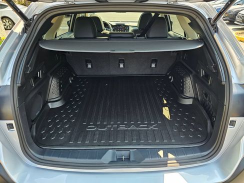 Certified 2025 Subaru Outback Limited AWD/4WD image 13