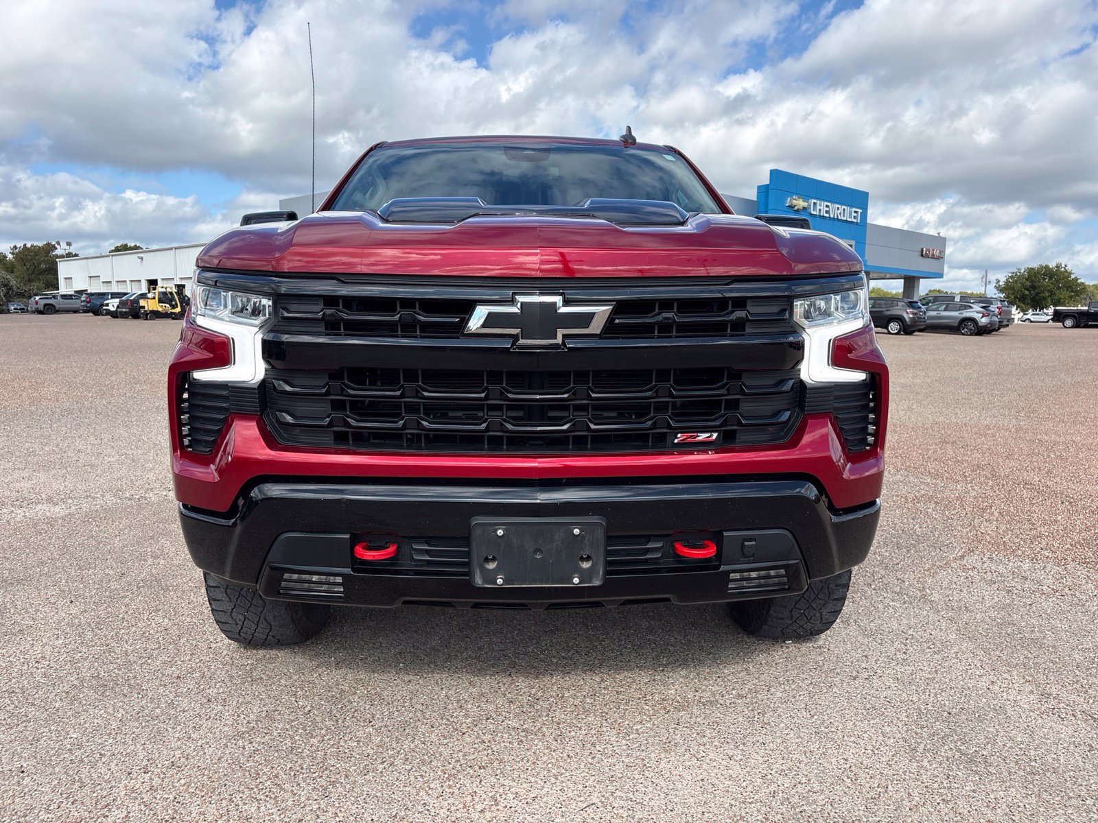 Used 2024 Chevrolet Silverado 1500 LT Trail Boss w/ Convenience Package II AWD/4WD image 9