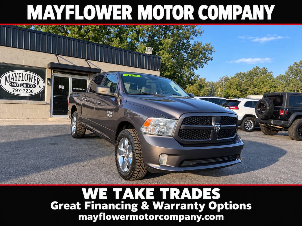 Used 2018 RAM 1500 Express w/ Express Value Package AWD/4WD image 4