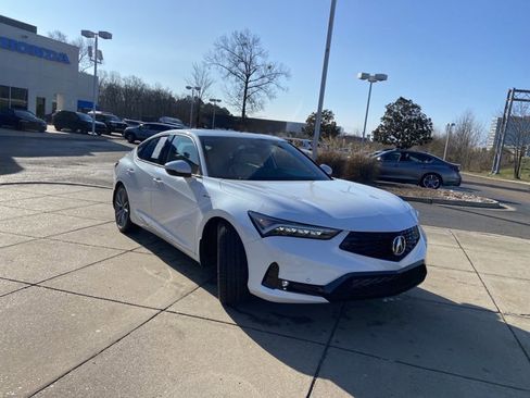 Used 2024 Acura Integra A-Spec image 2