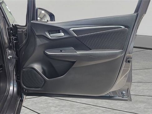 Used 2018 Honda Fit Sport image 25