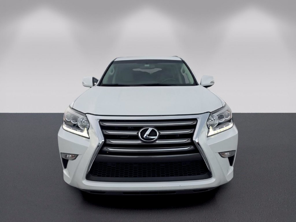 Used 2018 Lexus GX 460 w/ Navigation Package AWD/4WD image 2