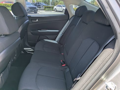 Used 2018 Kia Optima LX w/ Convenience Package FWD image 12