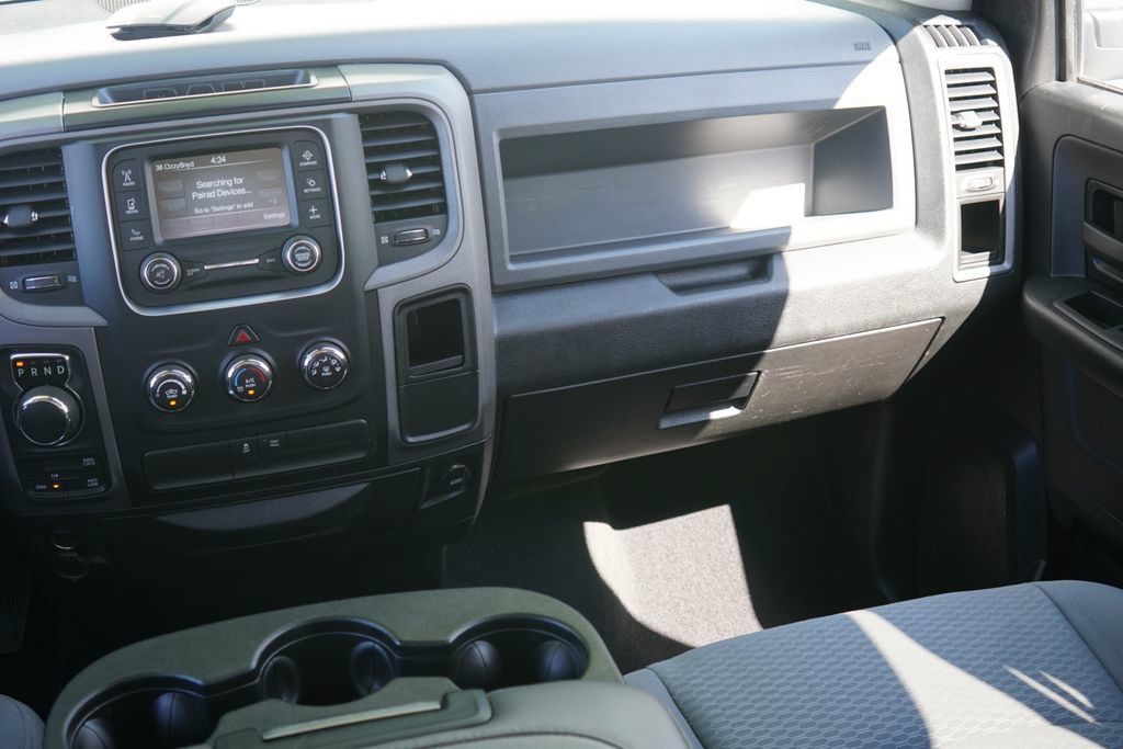 Used 2018 RAM 1500 Express w/ Express Value Package AWD/4WD image 25