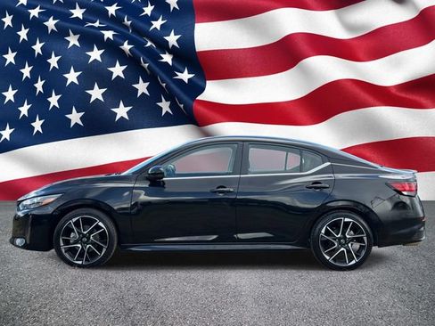 Used 2025 Nissan Sentra SR FWD image 5