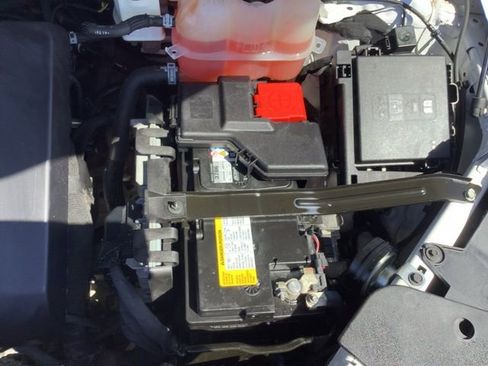 Used 2022 Buick Enclave Premium FWD image 28