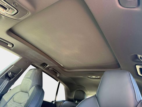 Used 2026 Audi RS Q8 performance image 45