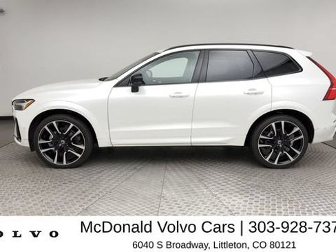 Certified 2023 Volvo XC60 B5 Ultimate w/ Climate Package AWD/4WD image 5