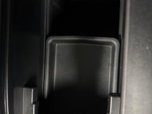 Used 2022 Toyota Highlander XLE image 36