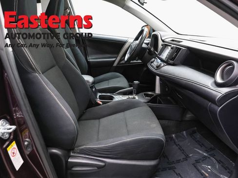 Used 2016 Toyota RAV4 XLE w/ Convenience Package AWD/4WD image 25