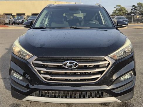 Used 2017 Hyundai Tucson Sport w/ Cargo Package image 5