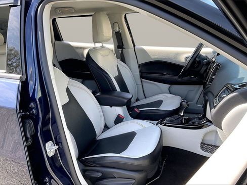 Certified 2021 Jeep Compass Limited AWD/4WD image 23