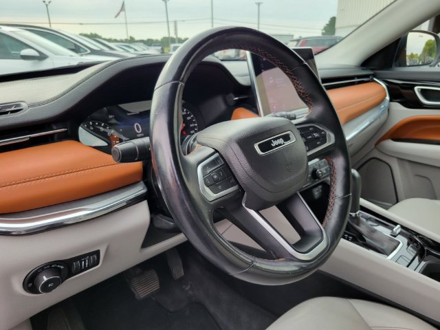 Used 2022 Jeep Compass Limited AWD/4WD image 11