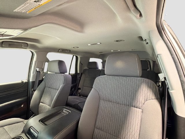 Used 2015 GMC Yukon SLE w/ HD Trailering Package AWD/4WD image 19