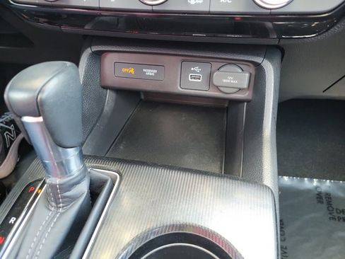 Certified 2024 Honda Civic EX image 31