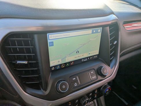 Certified 2022 GMC Acadia AT4 image 20