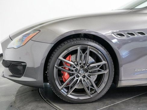 Used 2020 Maserati Quattroporte GTS GranSport image 17