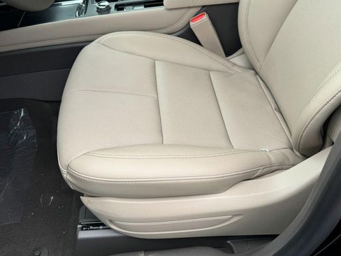 New 2024 Lincoln Corsair Grand Touring w/ Equipment Group 301A image 26