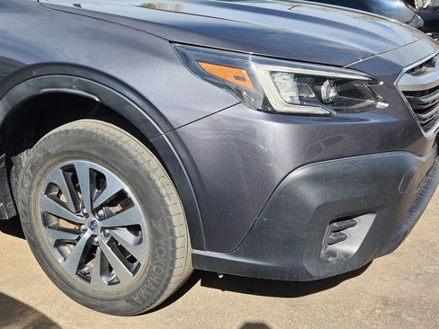 Used 2022 Subaru Outback Premium image 13