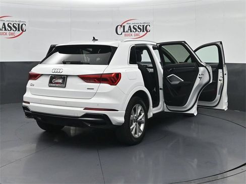 Used 2021 Audi Q3 2.0T Premium w/ Convenience Package image 36