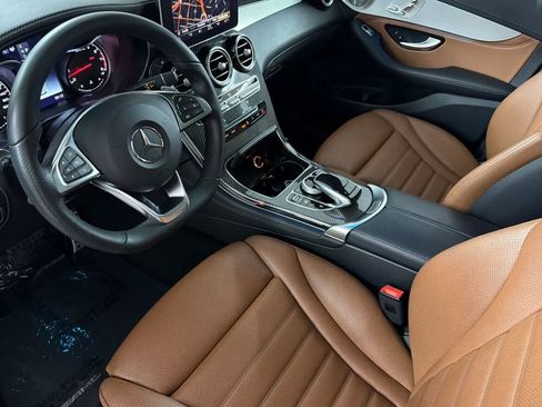 Used 2019 Mercedes-Benz GLC 43 AMG 4MATIC image 11