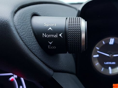 Used 2023 Lexus ES 350 Ultra Luxury image 37