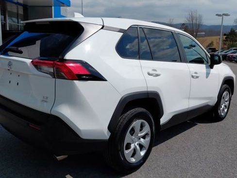 Used 2024 Toyota RAV4 LE image 4