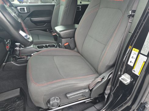 Used 2019 Jeep Wrangler Unlimited Rubicon AWD/4WD image 21