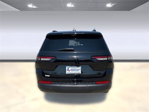 New 2025 Jeep Grand Cherokee L Limited w/ Luxury Tech Group II image 9