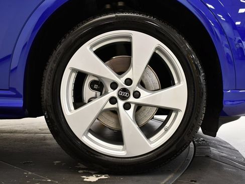 Used 2025 Audi Q5 Prestige w/ 20" Wheel Package AWD/4WD image 16
