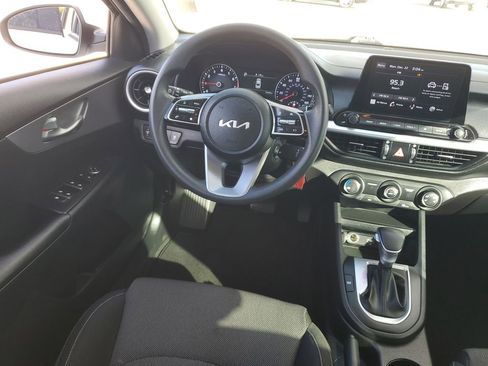 Used 2022 Kia Forte LXS image 15