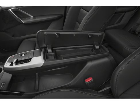 Used 2024 BMW X2 xDrive28i w/ Convenience Package image 12