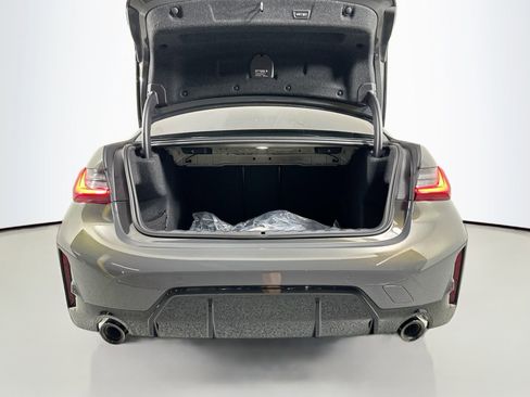 Used 2026 BMW 330i Sedan w/ M Sport Package image 29