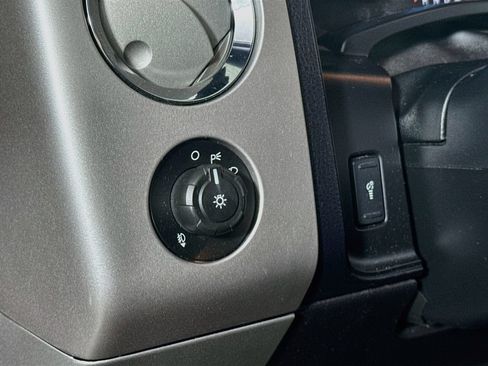Used 2017 Ford Expedition EL Limited w/ Equipment Group 301A RWD image 10